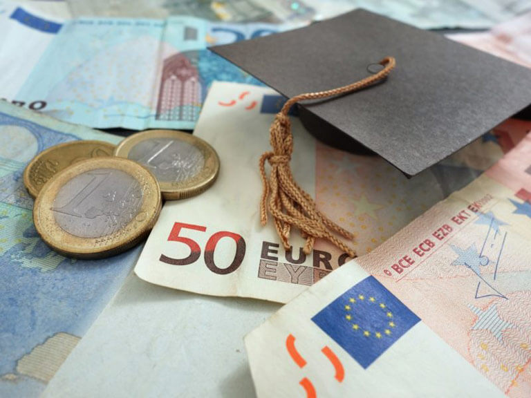 Chi phí học dự bị tiếng tại Pháp